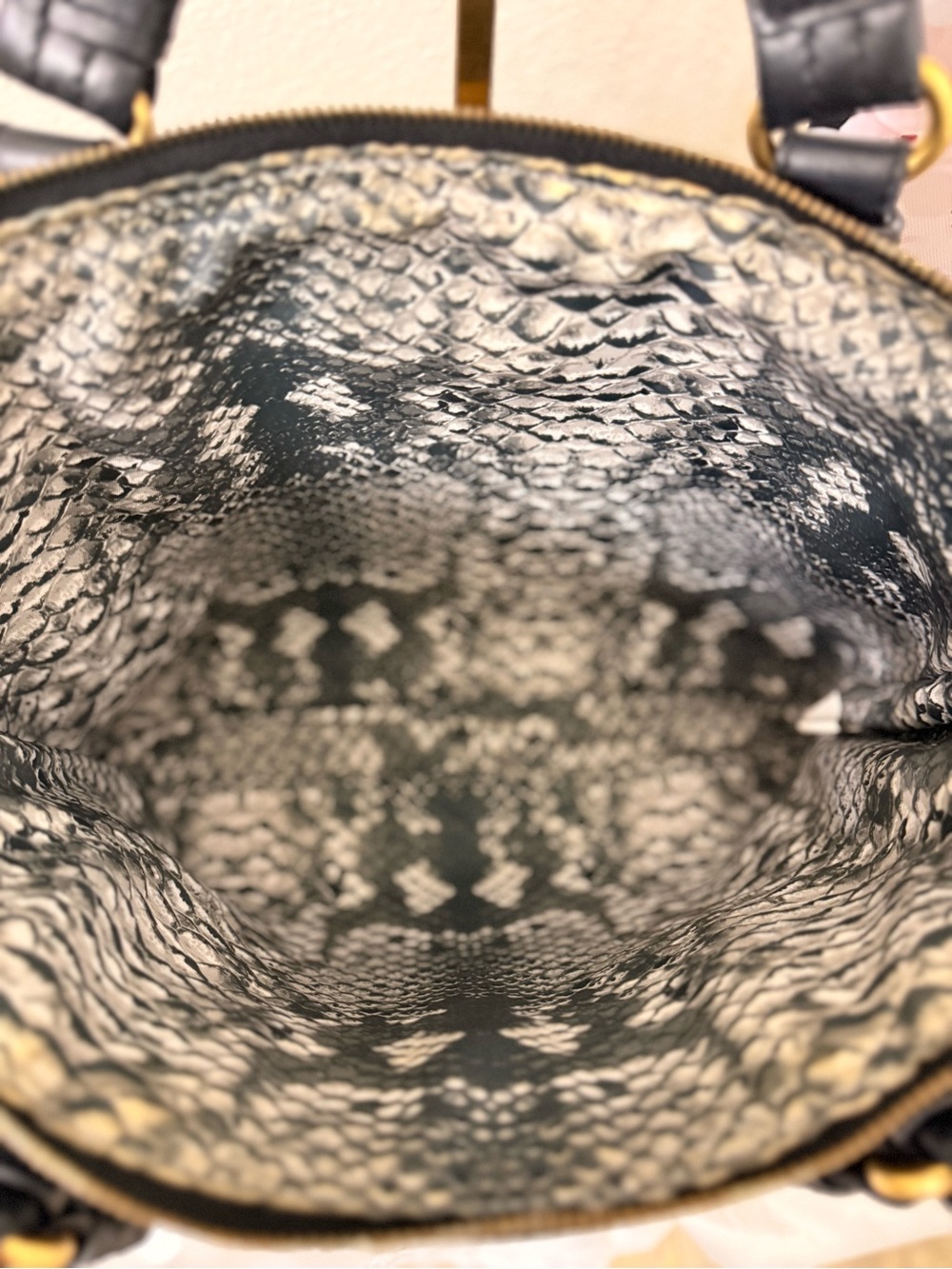 Like New - Y2K Marc Jacobs Turnlock Python Satchel - Picture 6 of 10
